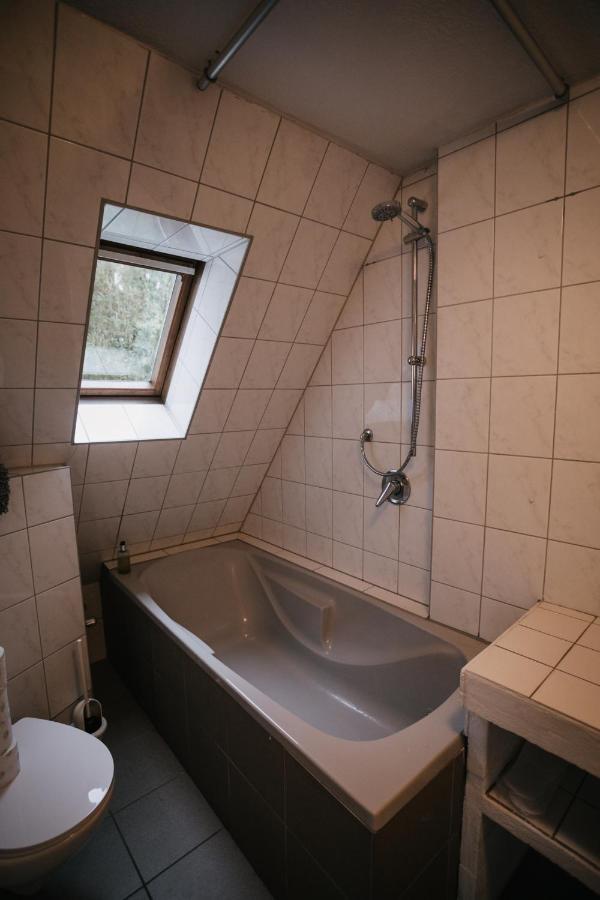 Eigenes Maisonettehaus In Idyllischer Lage Mit Balkon, Nahe Messe, 24H Self-Check In, Gratis Parken Schwabach Exteriér fotografie