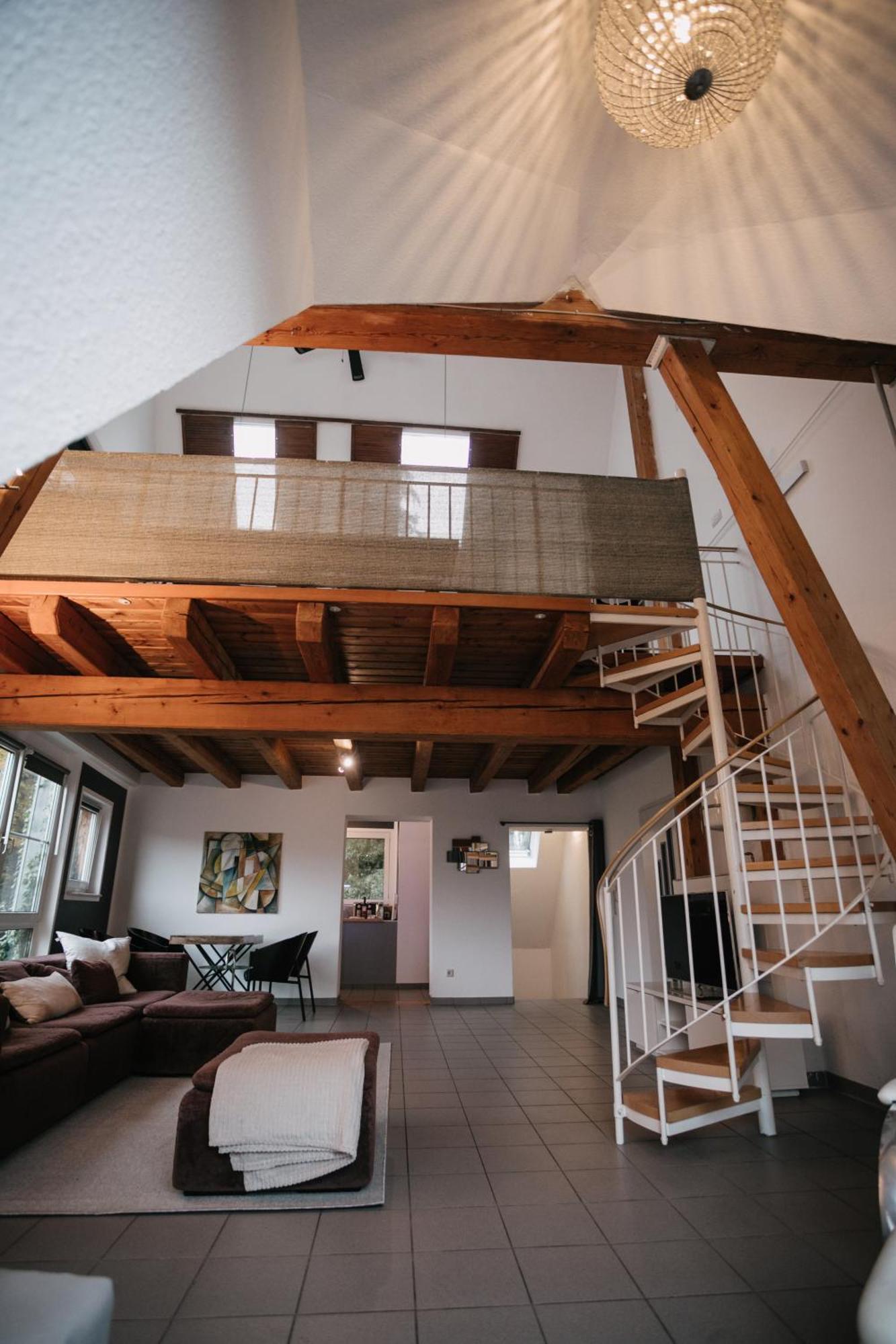 Eigenes Maisonettehaus In Idyllischer Lage Mit Balkon, Nahe Messe, 24H Self-Check In, Gratis Parken Schwabach Exteriér fotografie